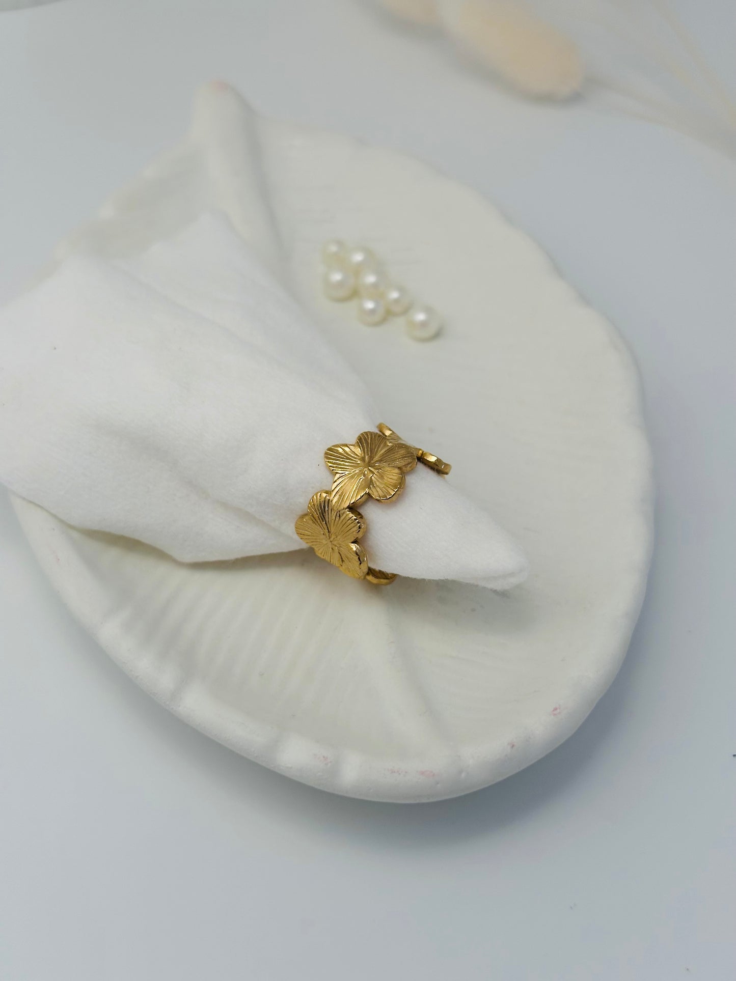 Flower Design Ring