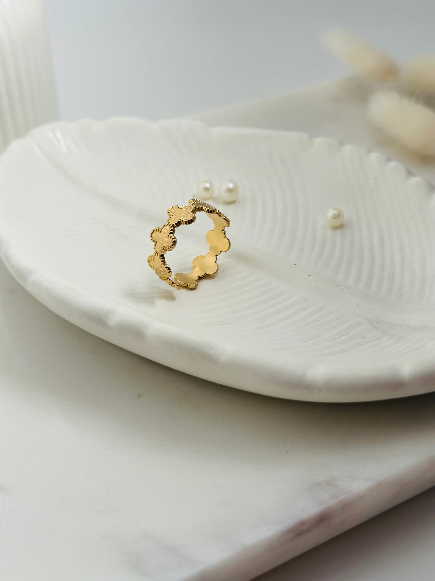 Bloom Border Ring