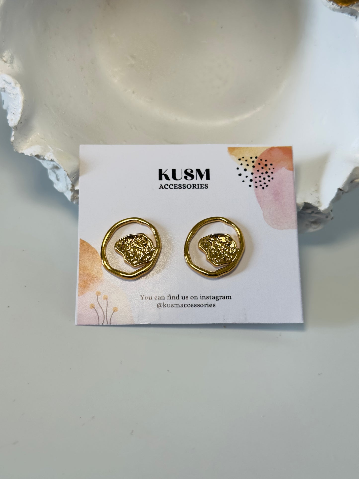 Round Vintage Earrings