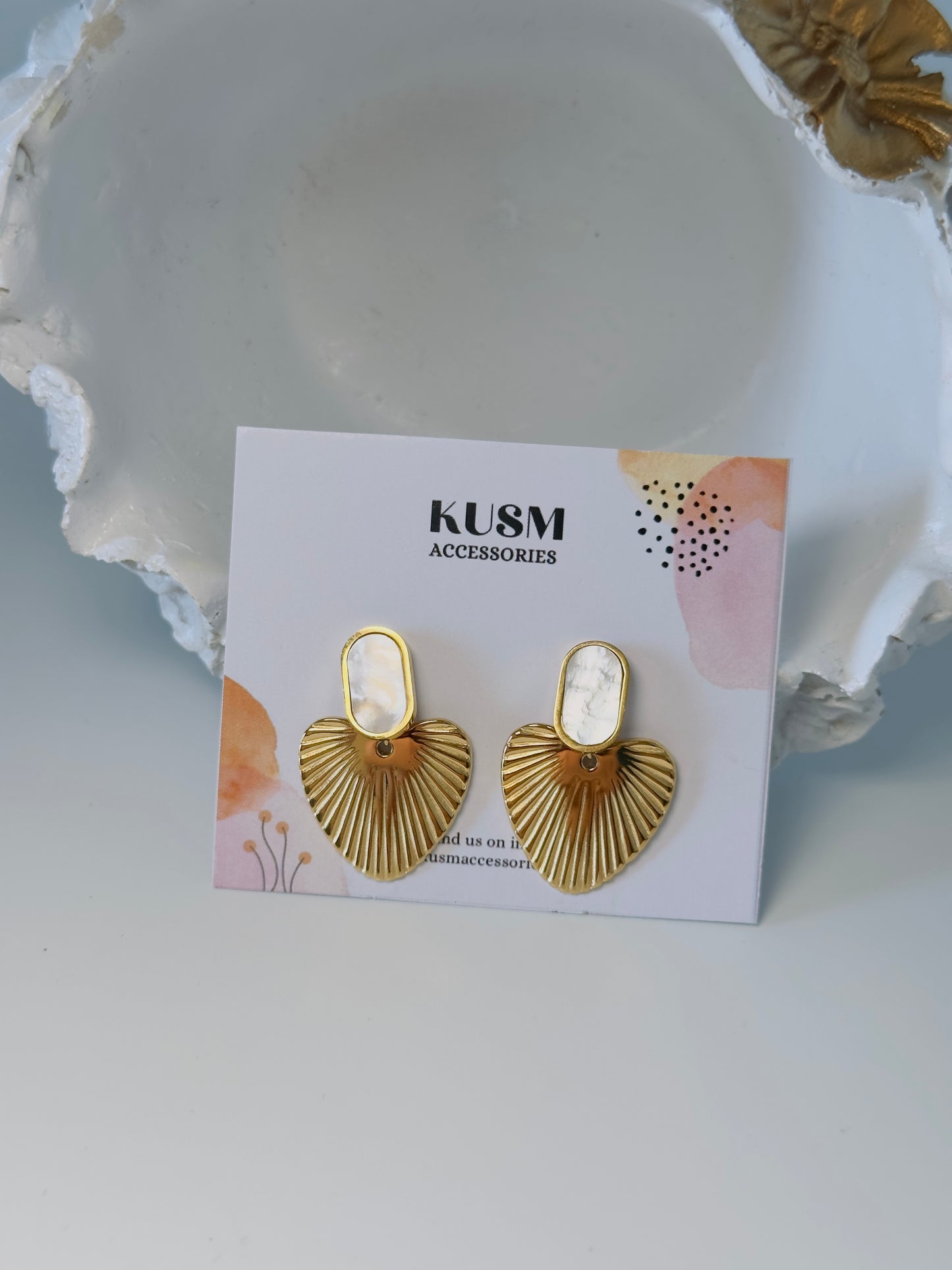 Gentle Pattern Earrings