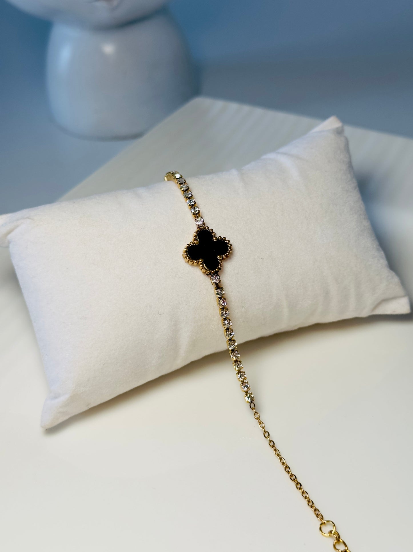 Black Clover Sparkle Bracelet