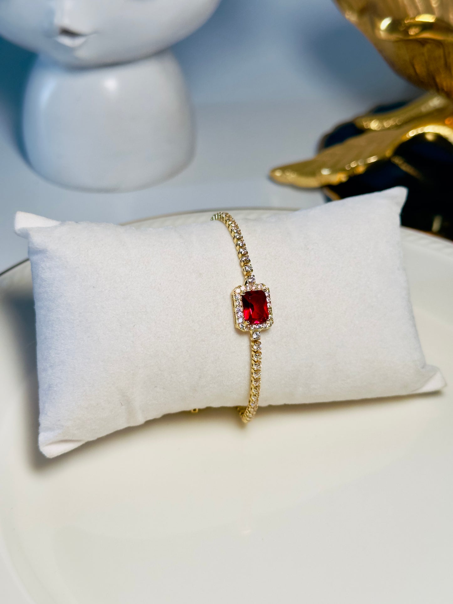 Shiny red shimmery bracelet