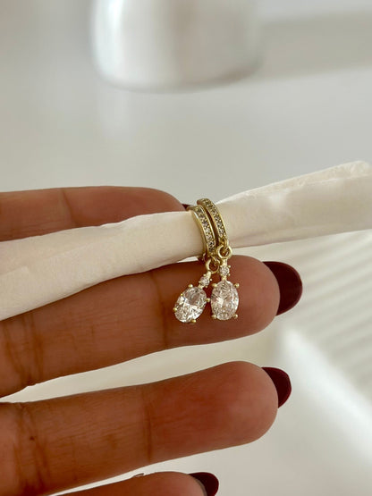 Chic Crystal Danglers