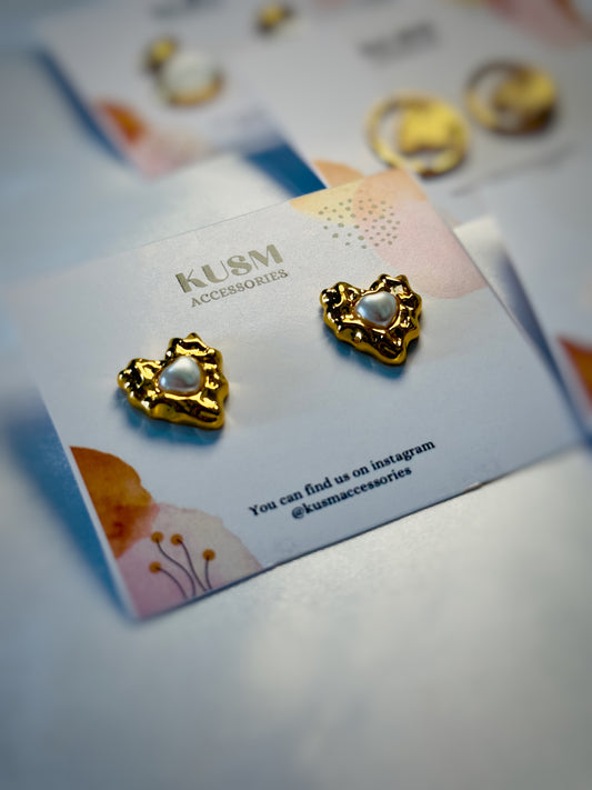 Twist Heart Studs