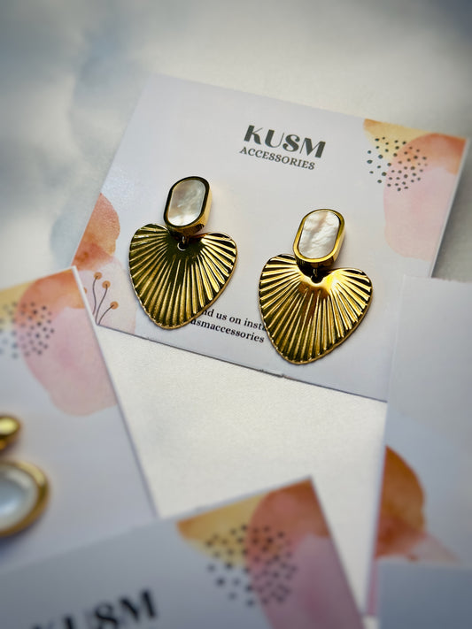 Gentle Pattern Earrings