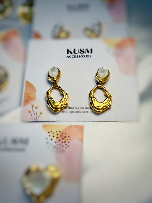 Round Blush Earrings