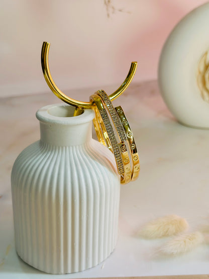 Classic-Style Stone Kada