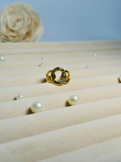 Motif Chain Ring