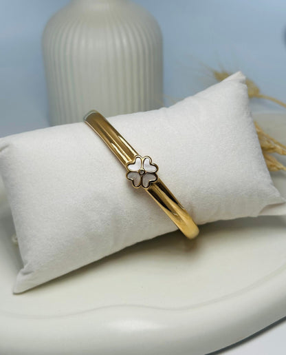 Blossom-Inspired Kada