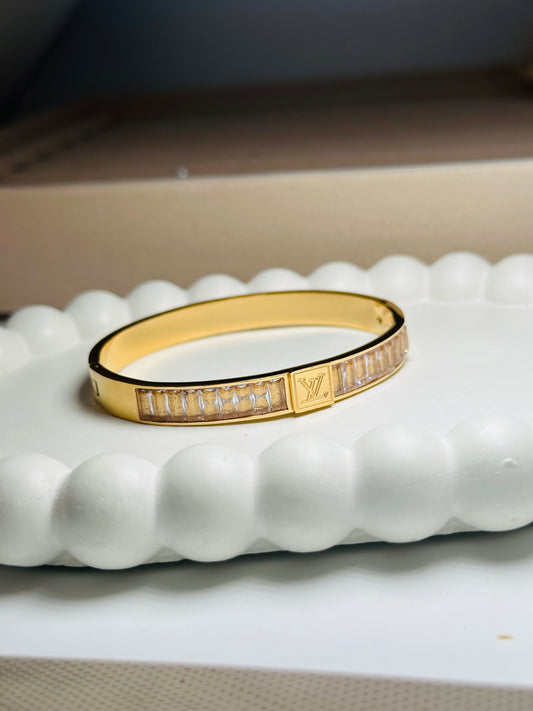 Brand-Inspired Kada