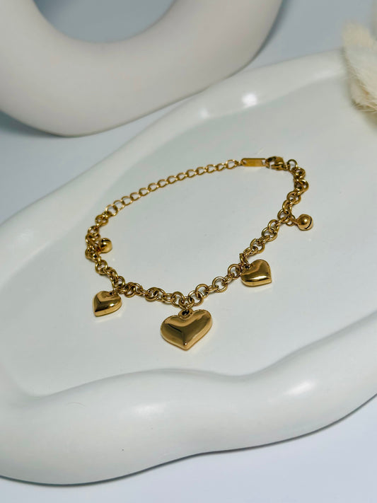 Varied Heart Charms Bracelet