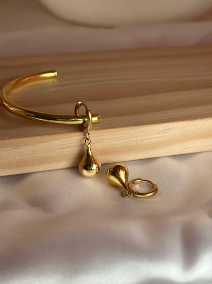 Droplet Earrings