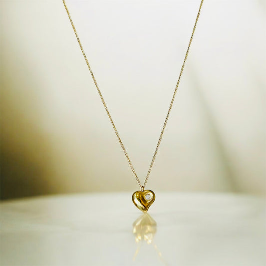 Heart-Shaped Necklace with Stone